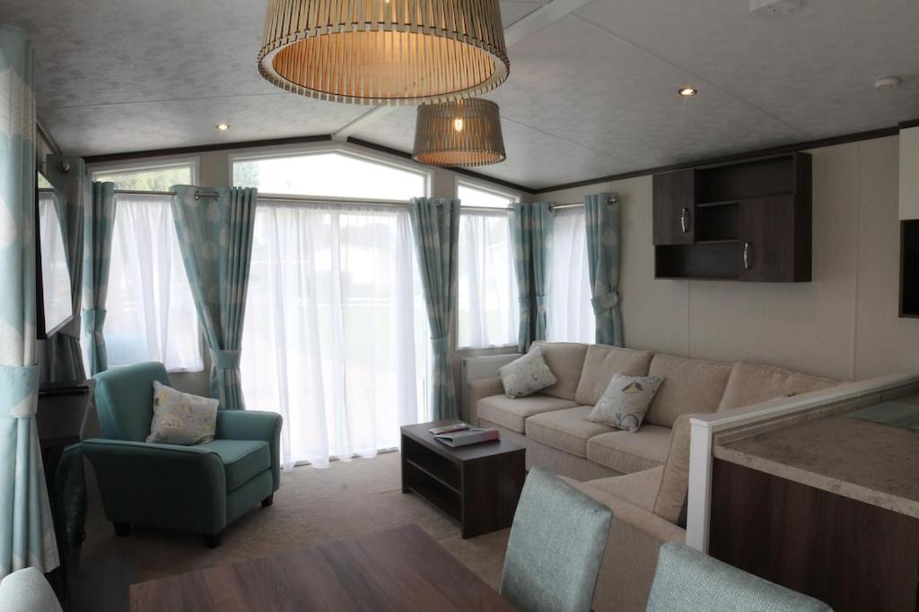 Countryside Holiday Park By The River Nr Canterbury Buitenkant foto