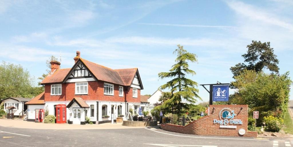 Countryside Holiday Park By The River Nr Canterbury Buitenkant foto